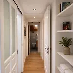 Dreamy Lakeview Attic Escape *