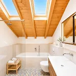 Dreamy Lakeview Attic Escape Apartment