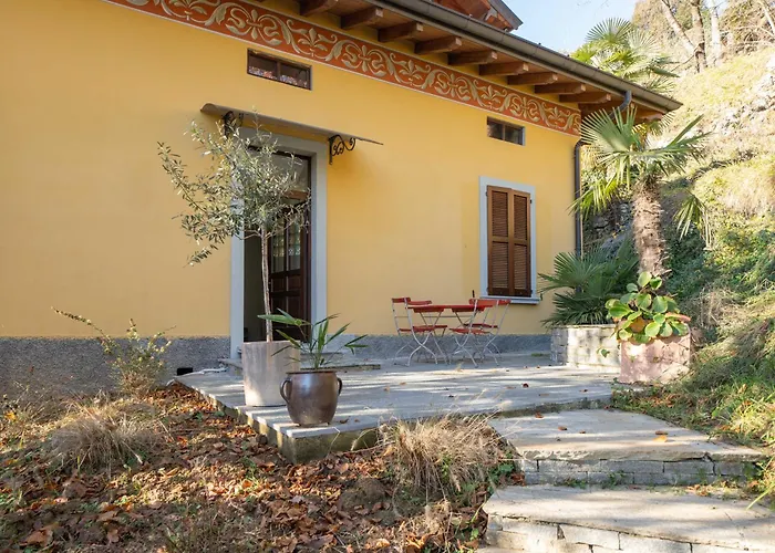 Apartament Dreamy Lakeview Attic Escape Brezzo